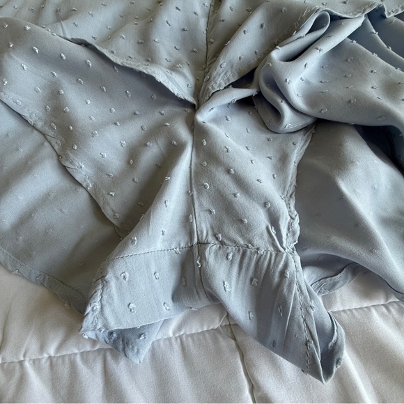 Harper & Ivy Light Blue Swiss Dot Ruffle Romper Size L - Picture 10 of 14